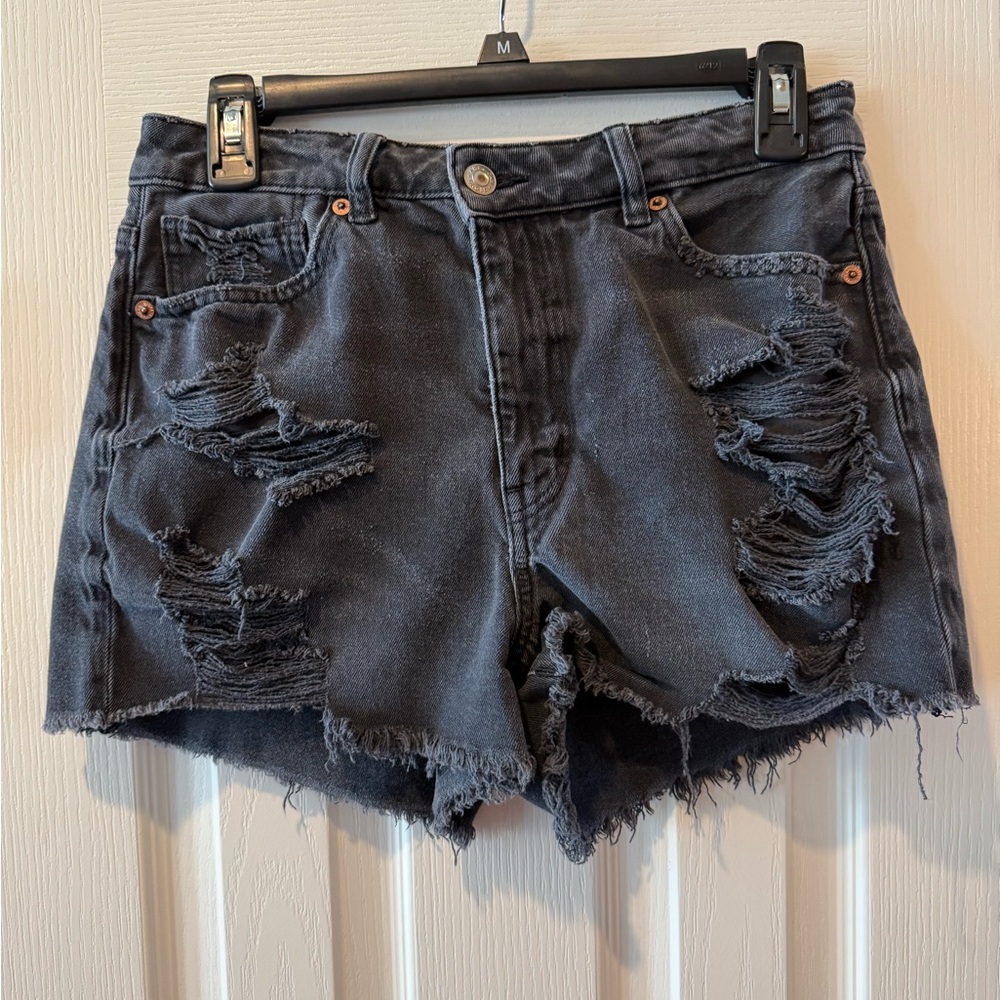 American Eagle Outfitters Ripped Black Jean Shorts 6 Women Comfort Stretch Waist
